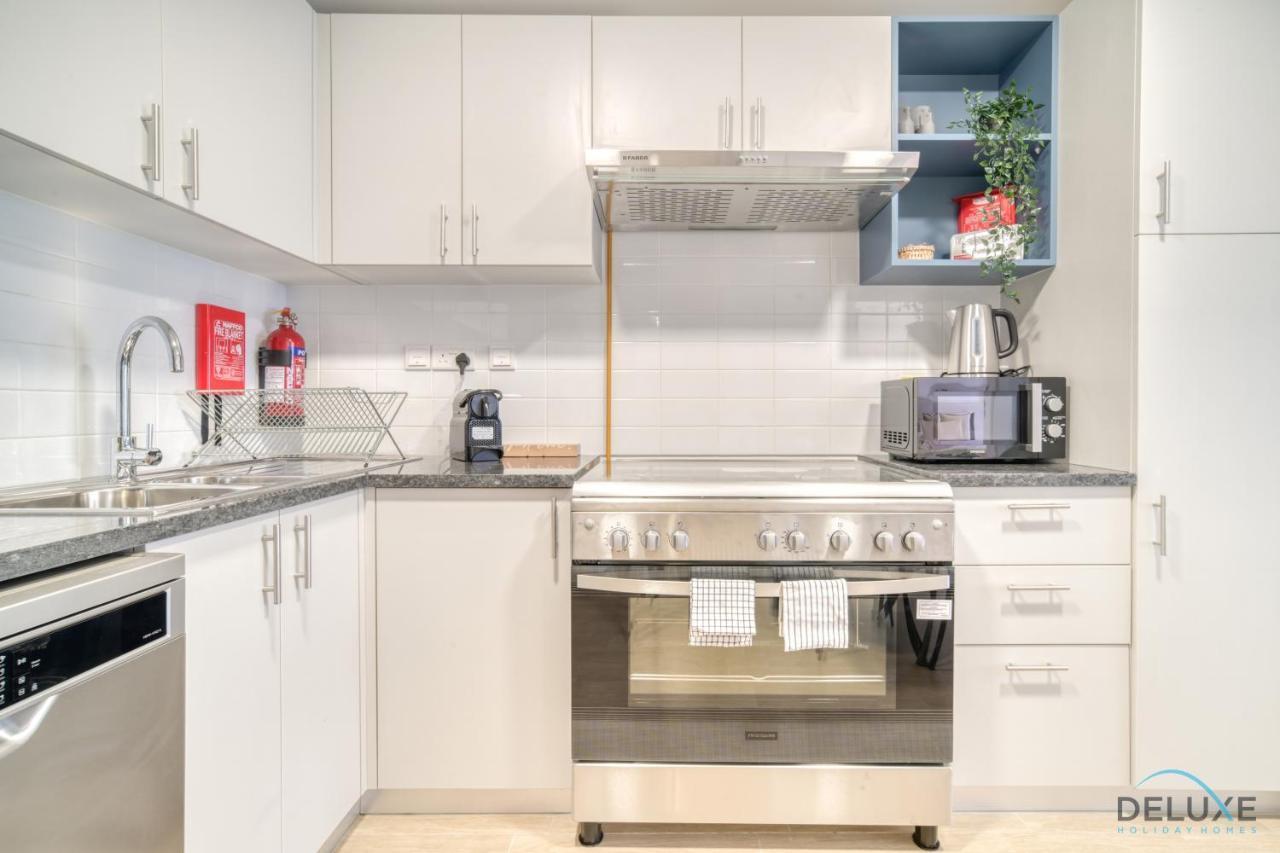 Serene 2br At The Nook Wasl Gate Jebel Ali By Deluxe Homes Appartement *